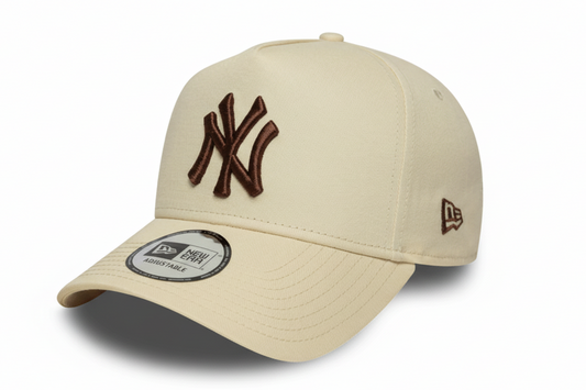 New York Yankees League Essentials 9FORTY A-Frame